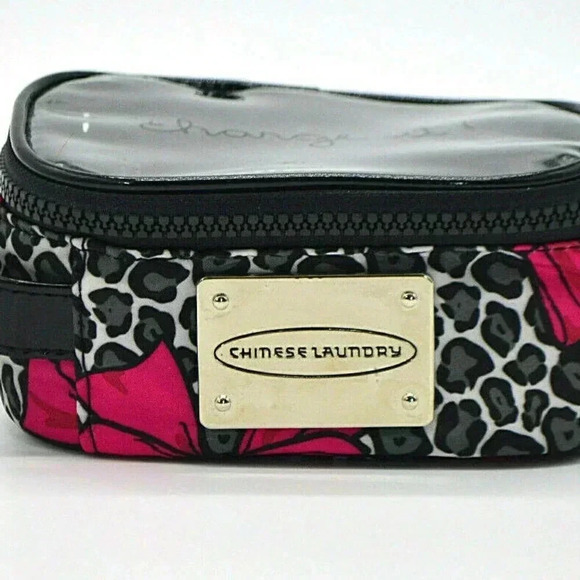Chinese Laundry Makeup Travel Size Case Black - Picture 1 of 8